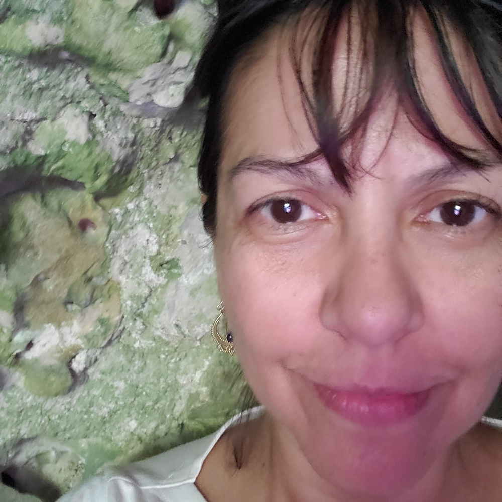 Meet your Posher, Cintia